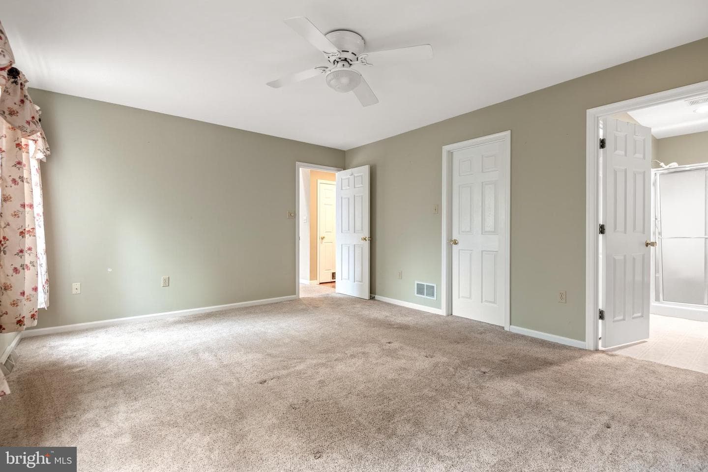 127 River Bend Park photo 17