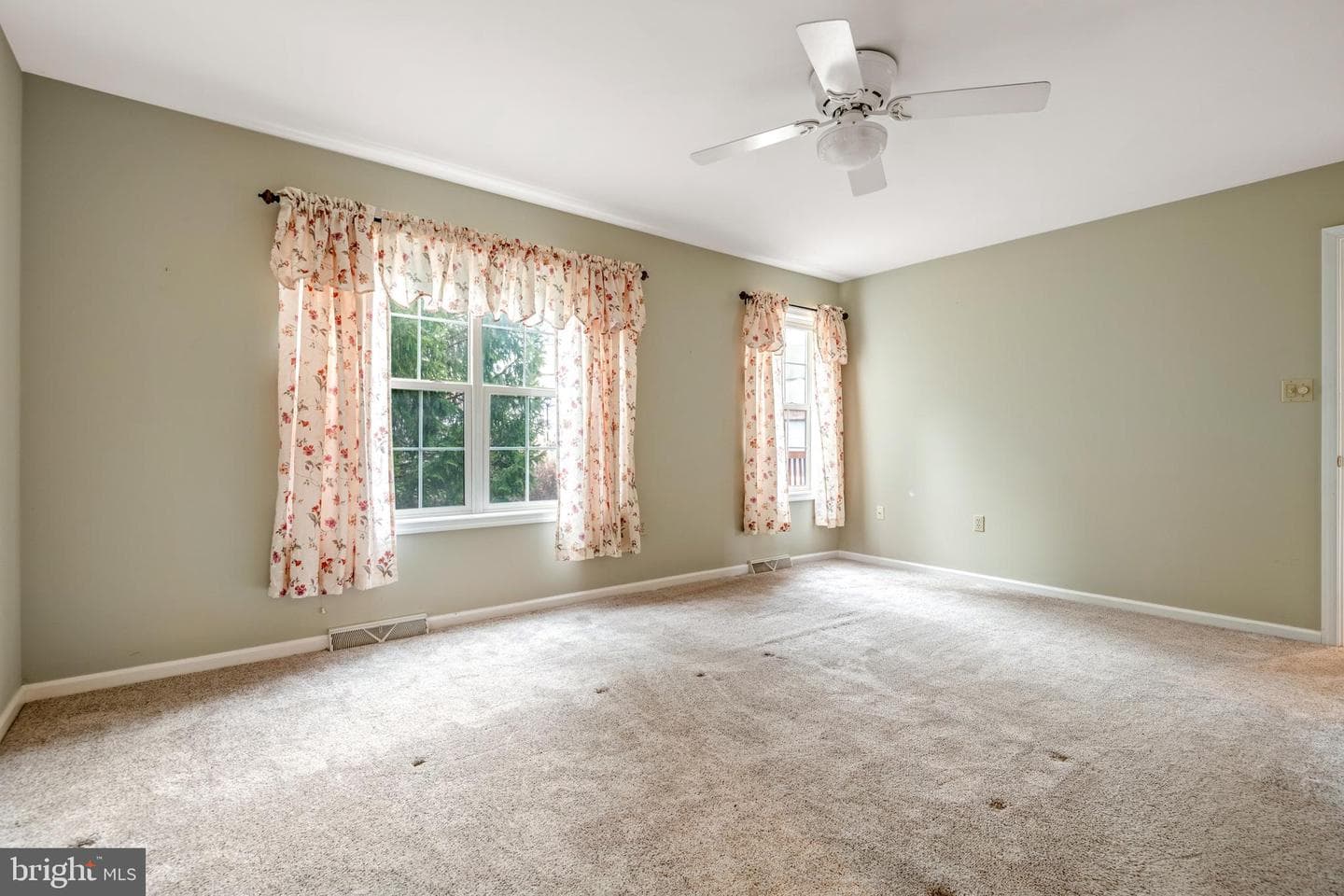 127 River Bend Park photo 18