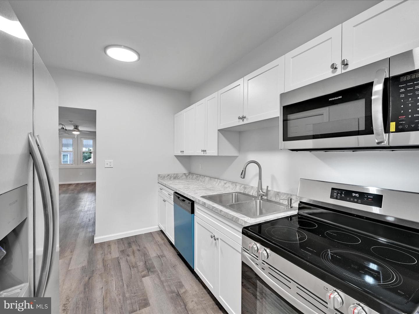 550 Dauphin Street photo 12