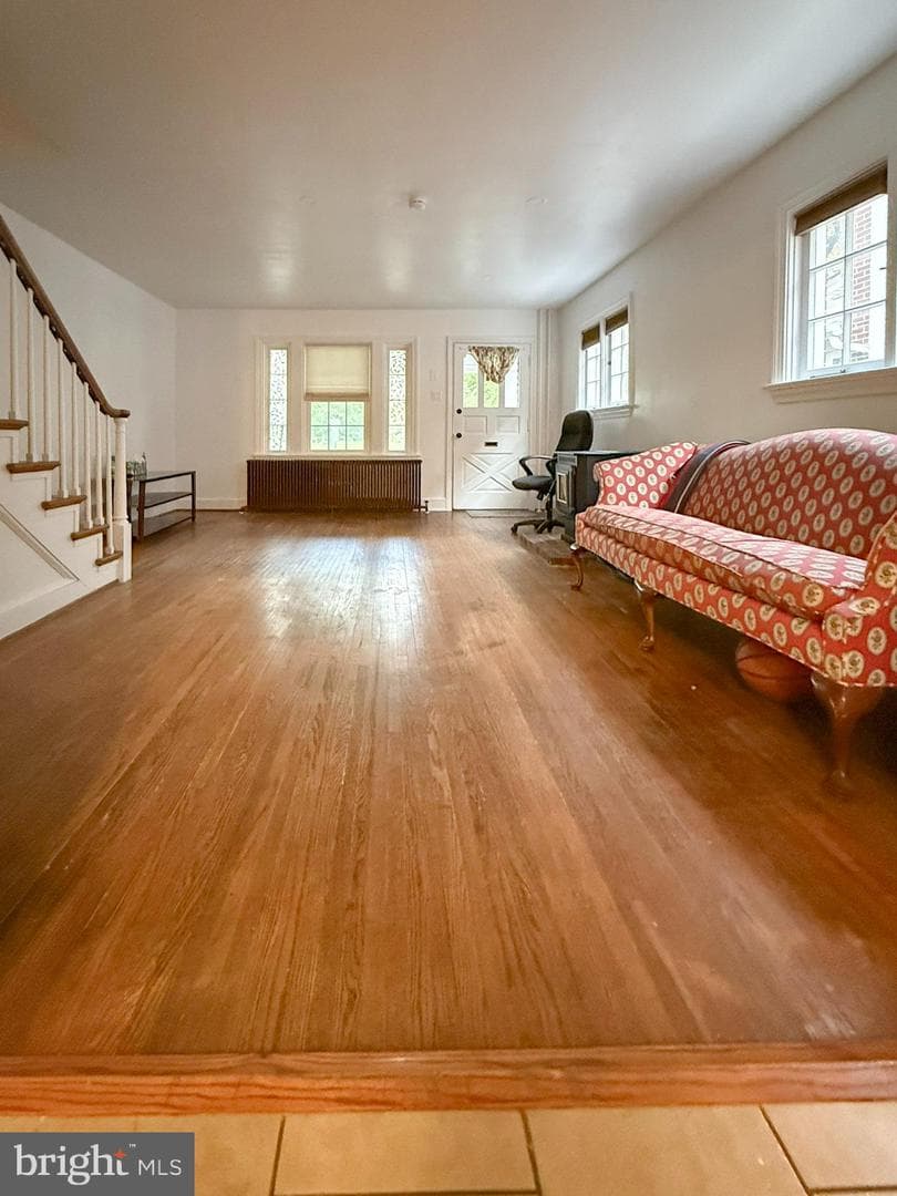 742 Lehigh Avenue photo 3