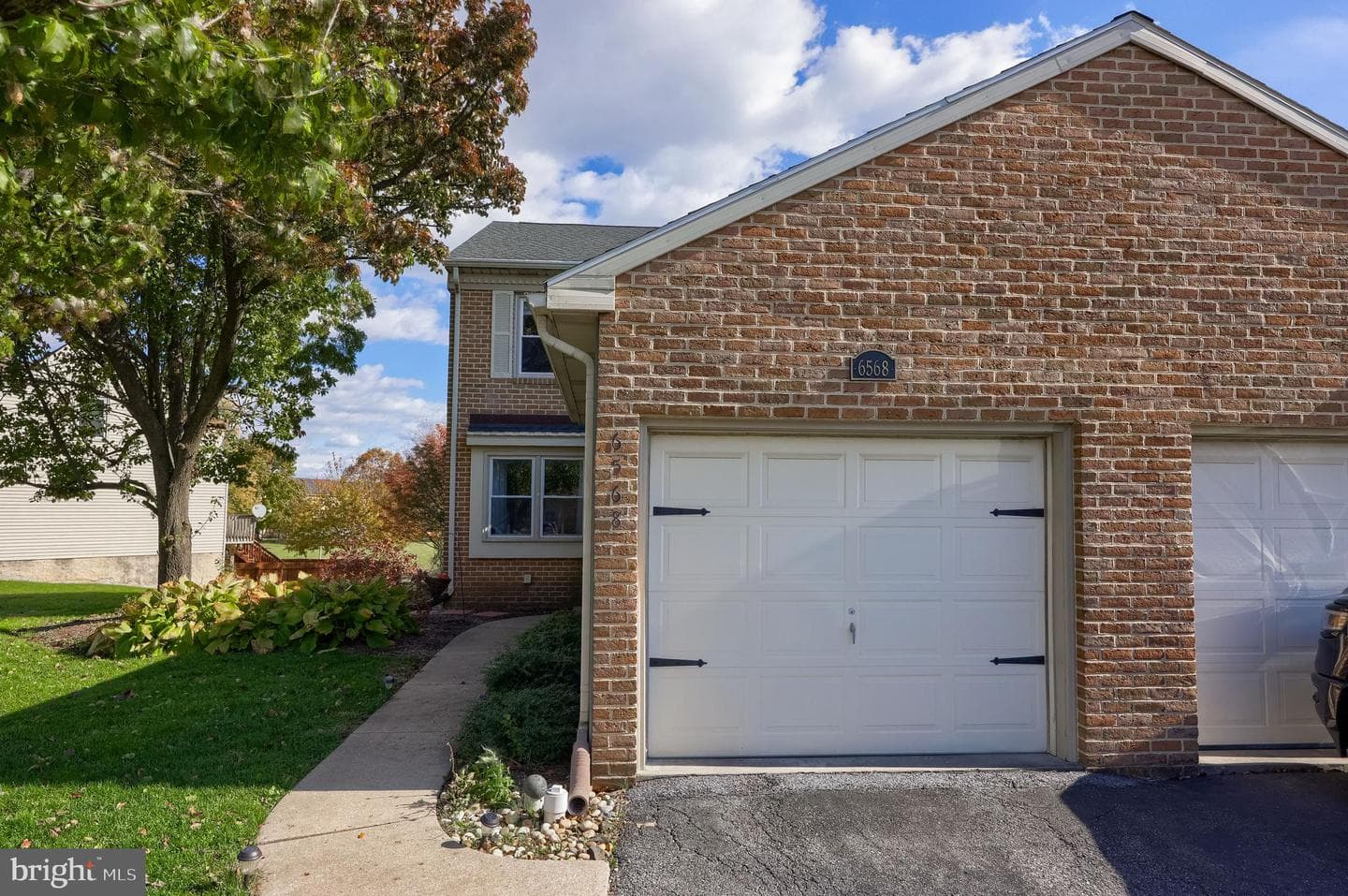 6568 Hollow Drive photo 33