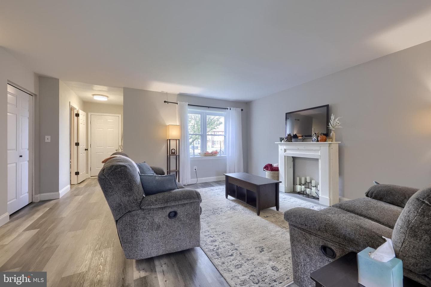 6568 Hollow Drive photo 8