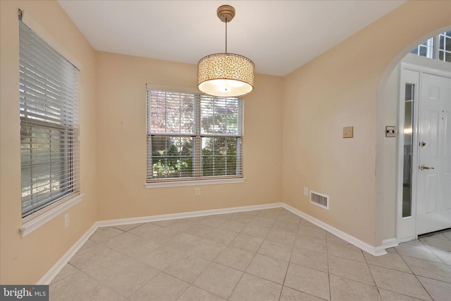 131 Greenview Drive photo 16