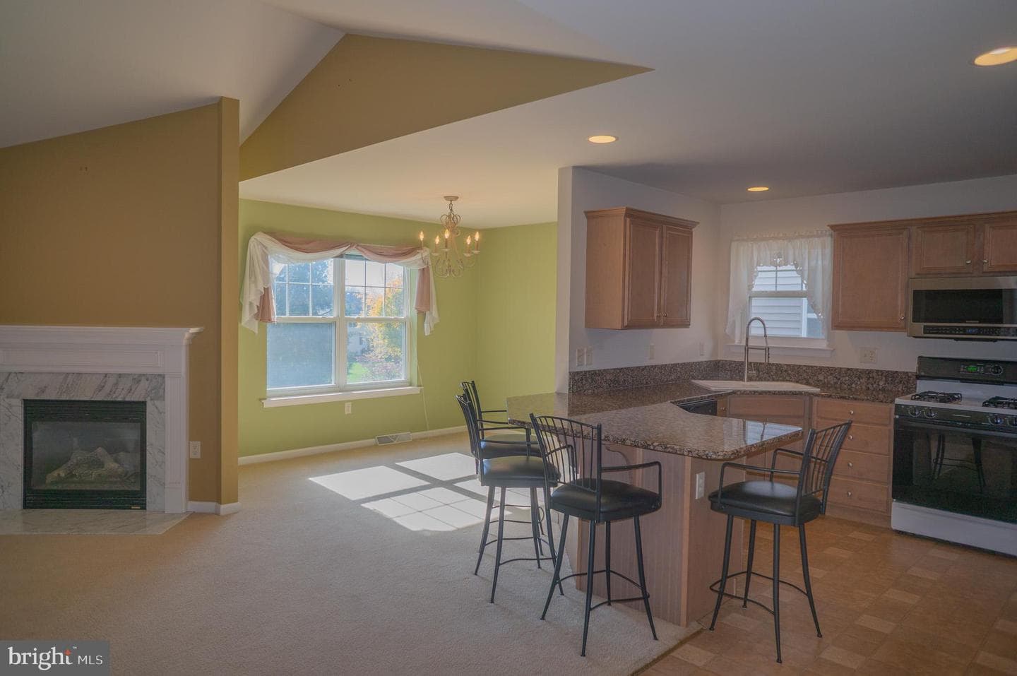 1221 Brighton Avenue photo 7