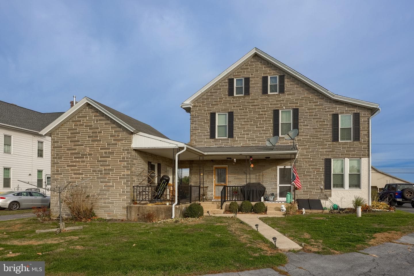 1258 Main Street photo 5