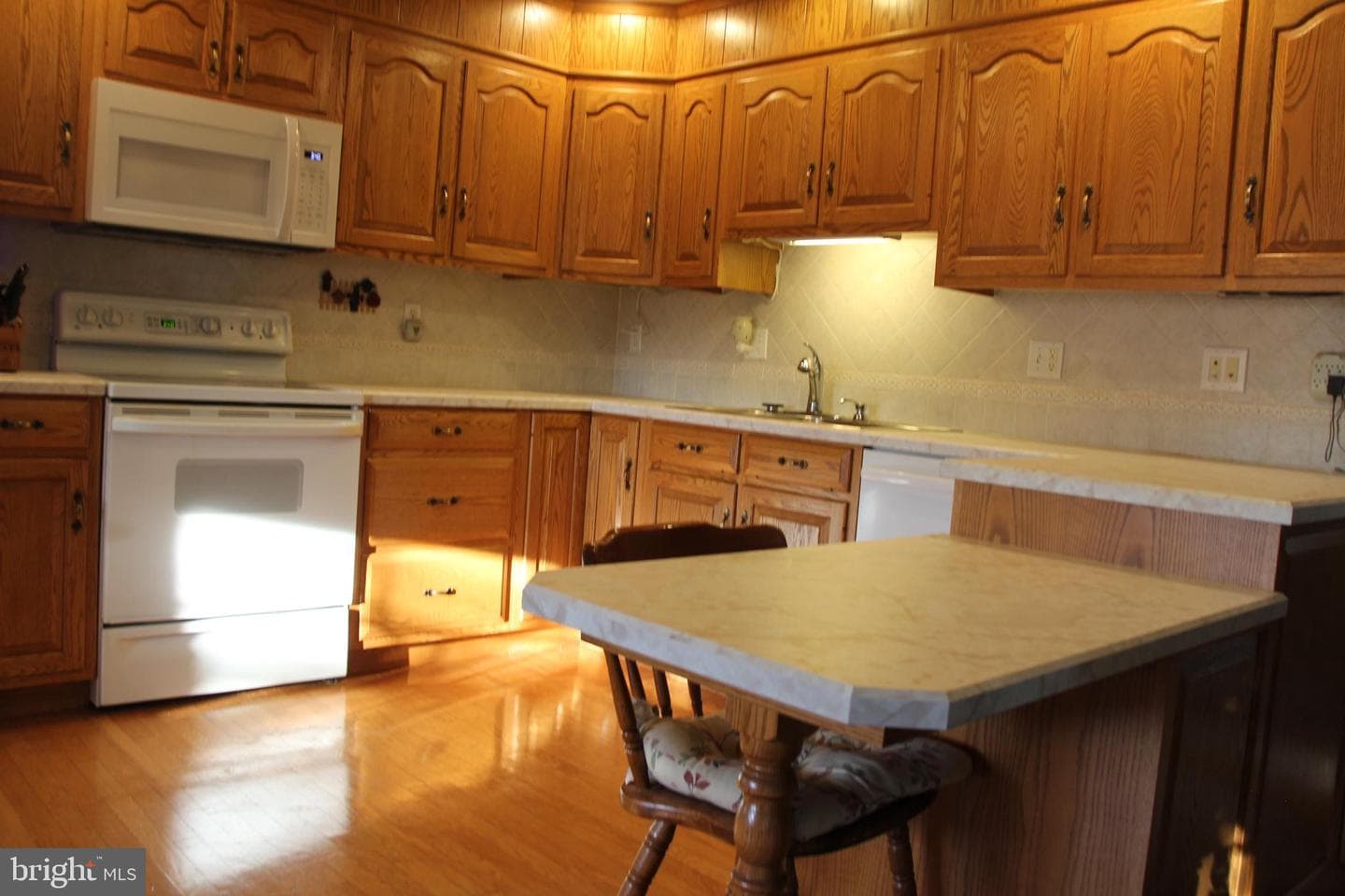 668 Snyder Hill Road photo 17