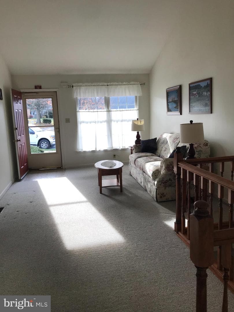 30 Oakgrove Lane photo 8