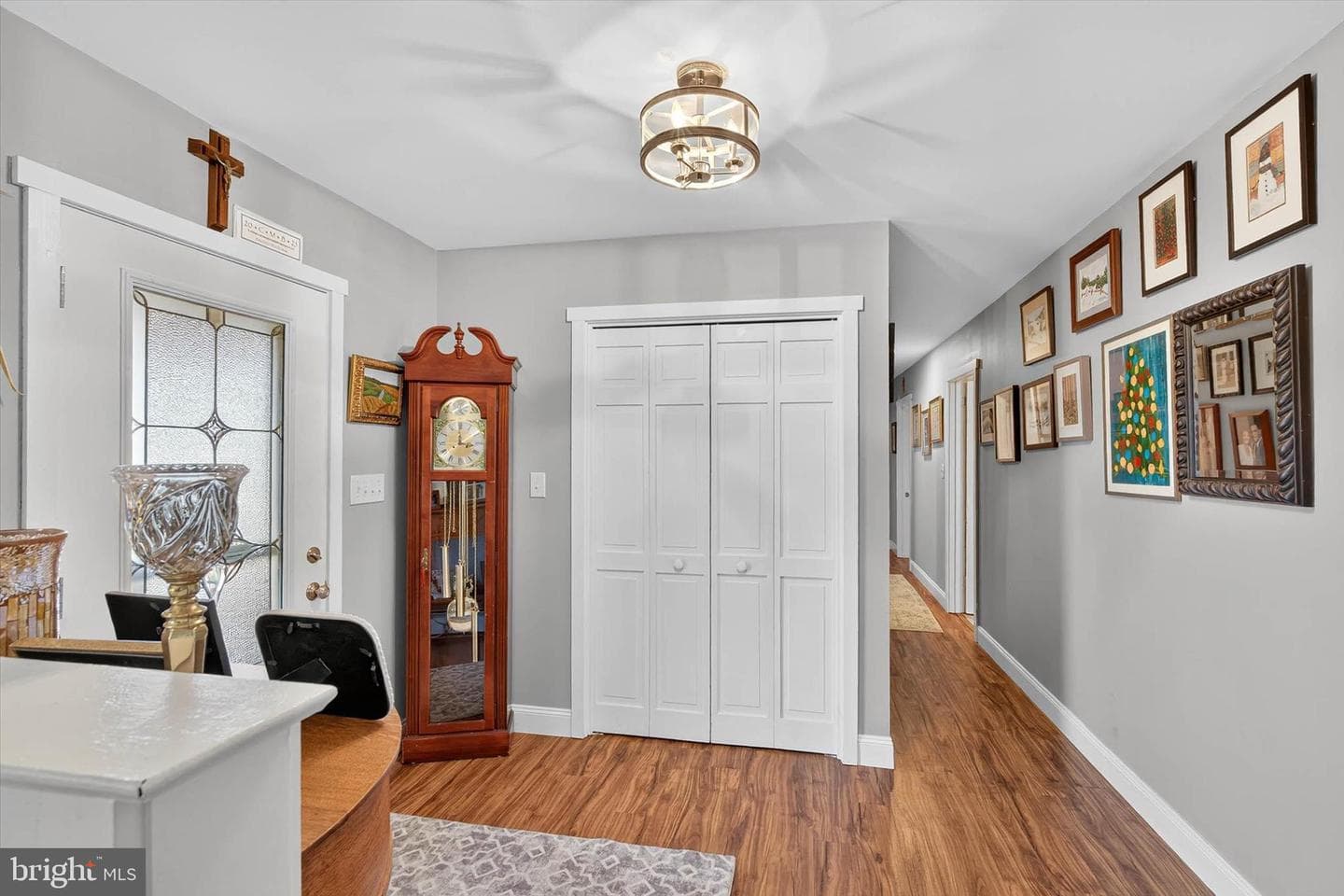 35 Bonview Drive photo 5