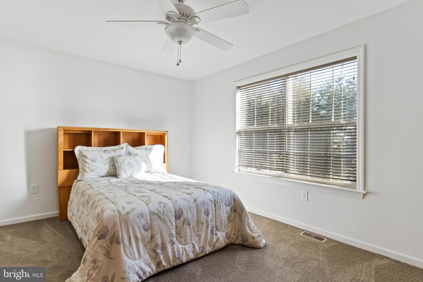657 Hamaker Road photo 33