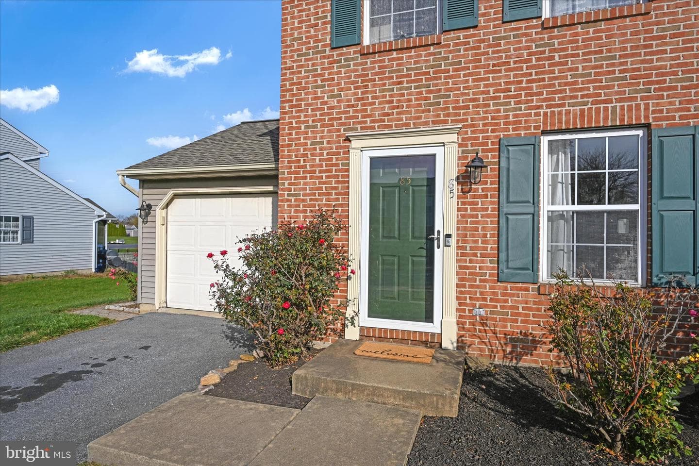85 Chelmsford Drive photo 5