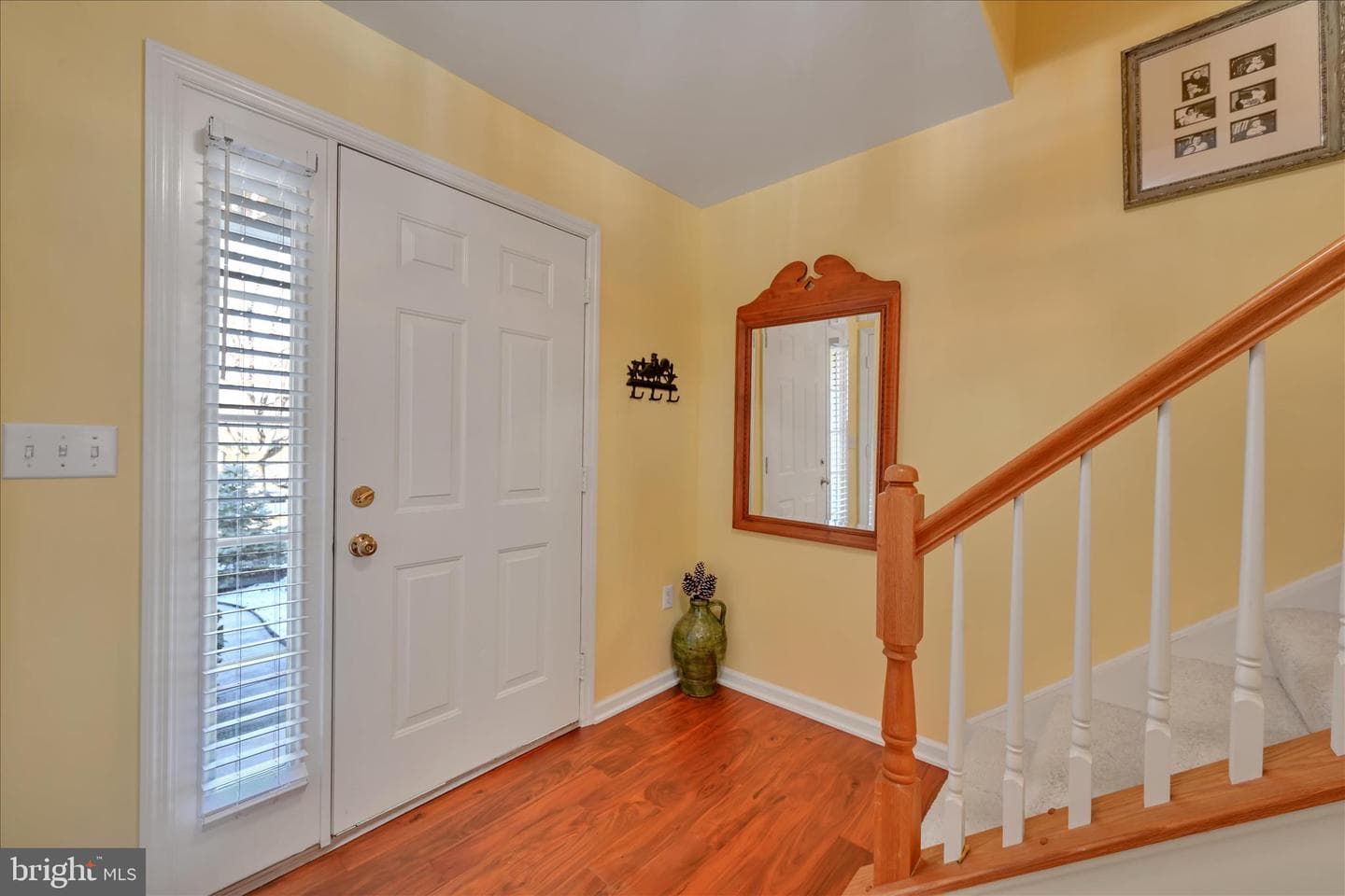 4068 Laurel Lane photo 4