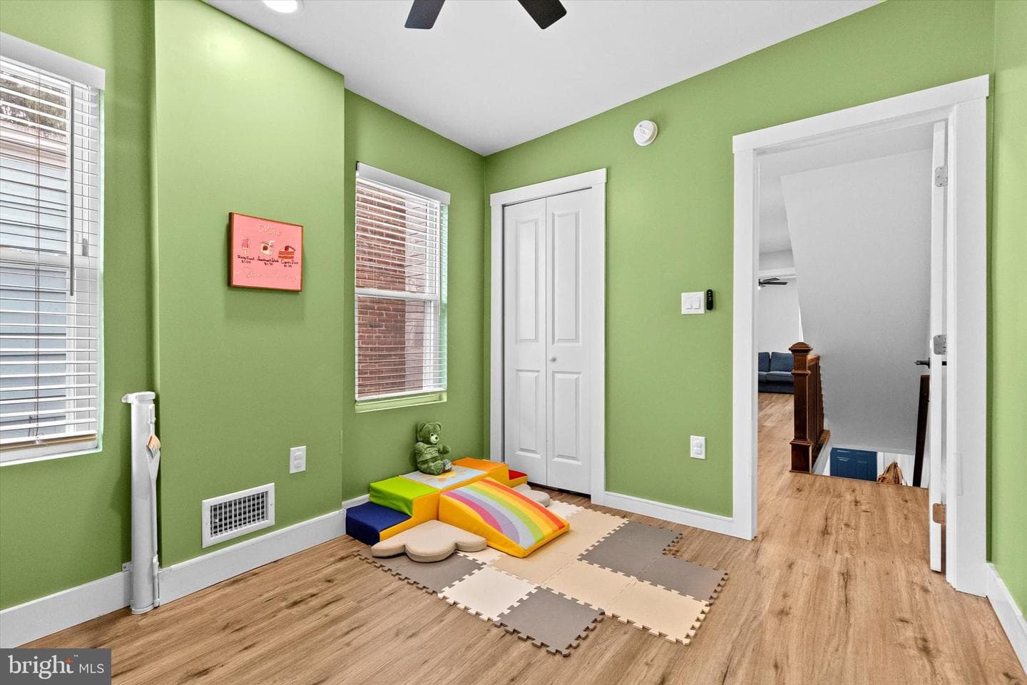 419 N Pine Street photo 12