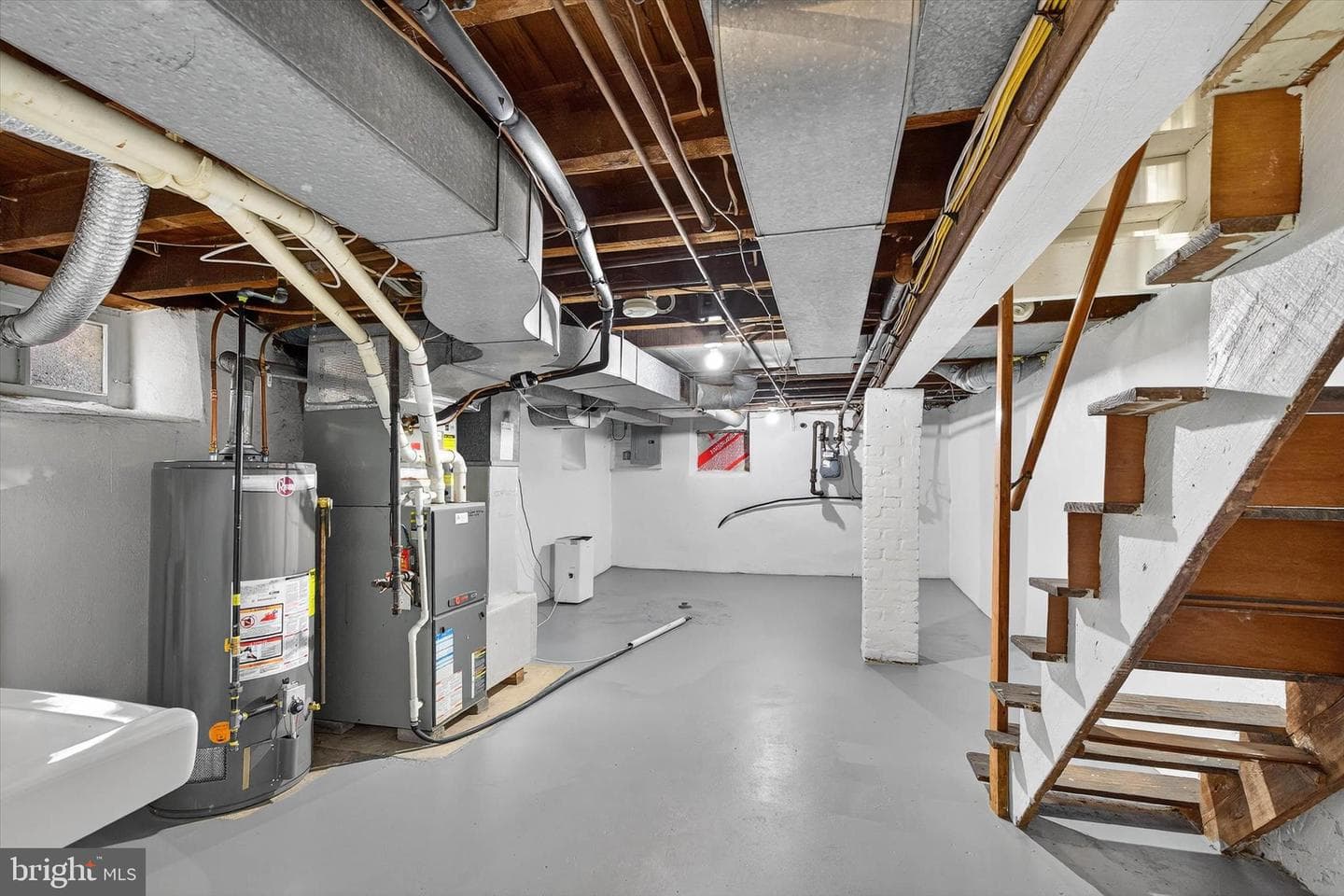 226 E Lemon Street photo 34