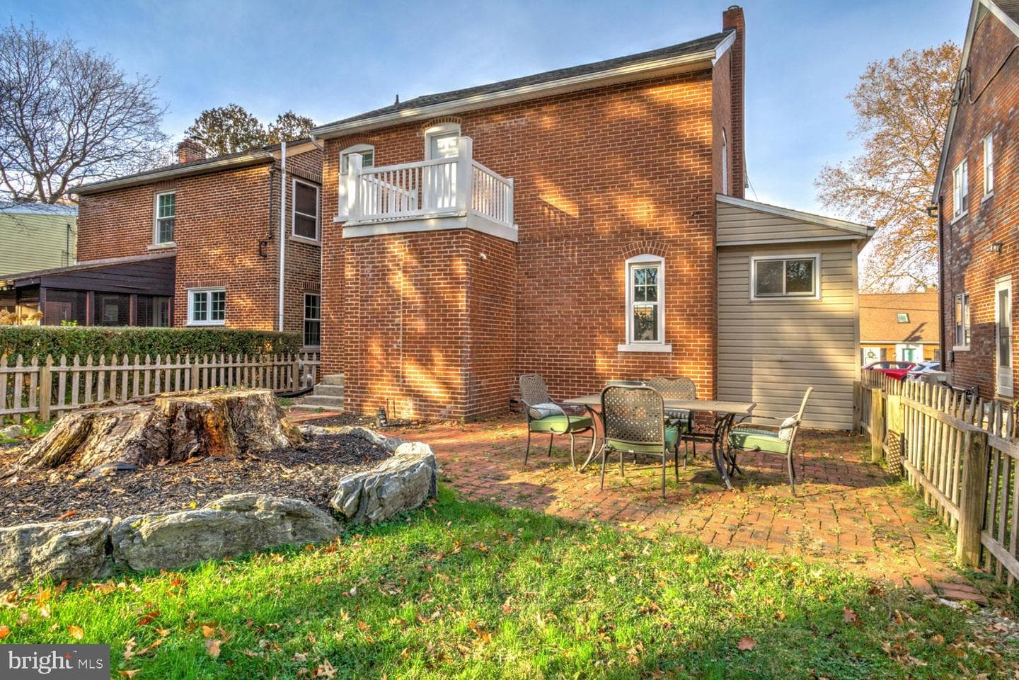 206 Princess Avenue photo 39