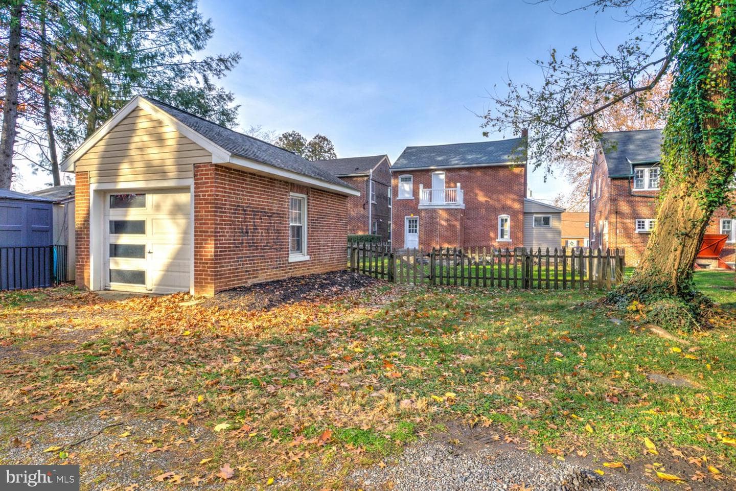 206 Princess Avenue photo 41