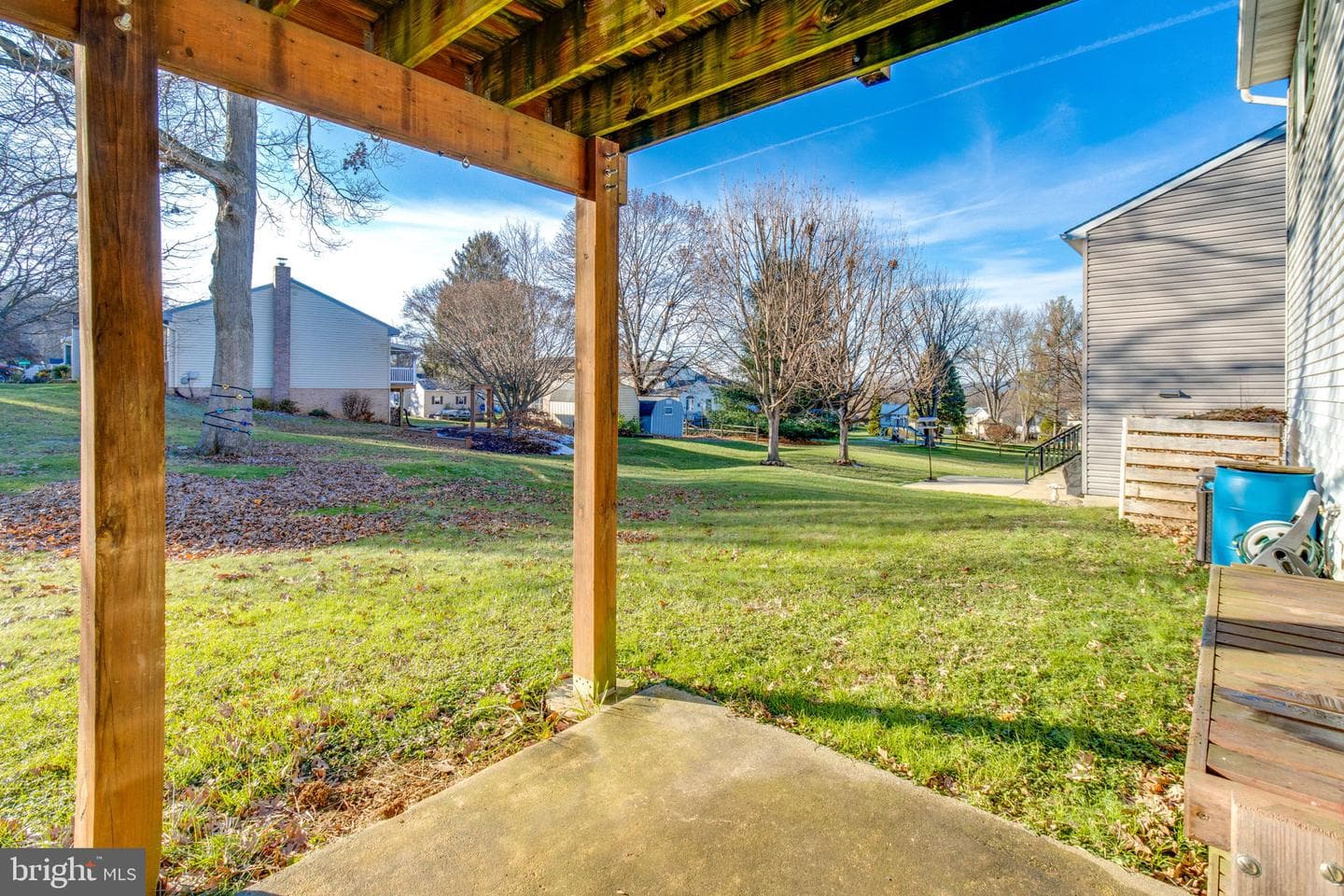 261 Linda Terrace photo 23
