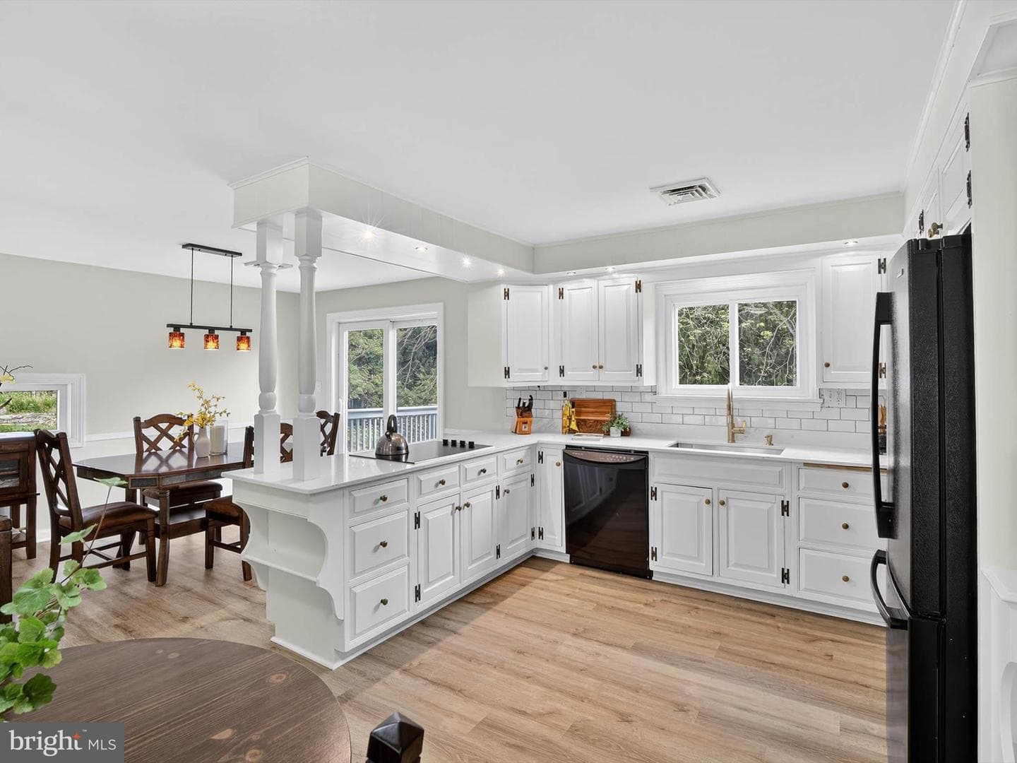 2010 Landis Valley Road photo 16