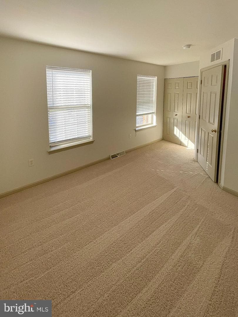 1853 Shady Oak Drive photo 13