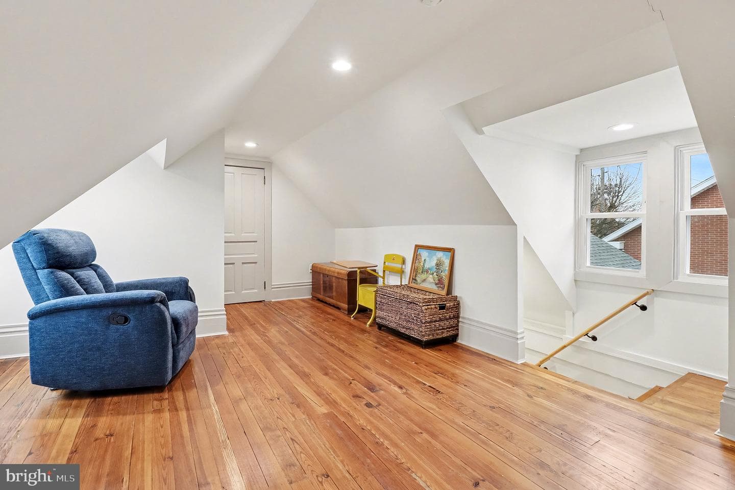 24 E Orange Street photo 28