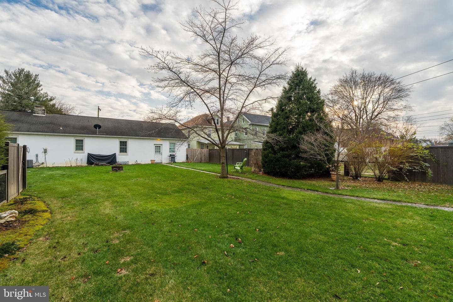 141 E Lincoln Avenue photo 11
