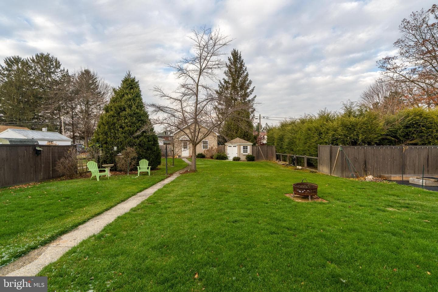 141 E Lincoln Avenue photo 8