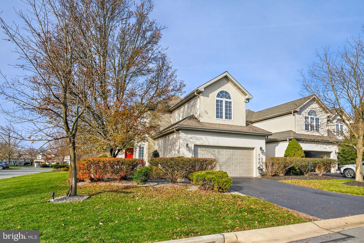 1098 Stillwood Circle