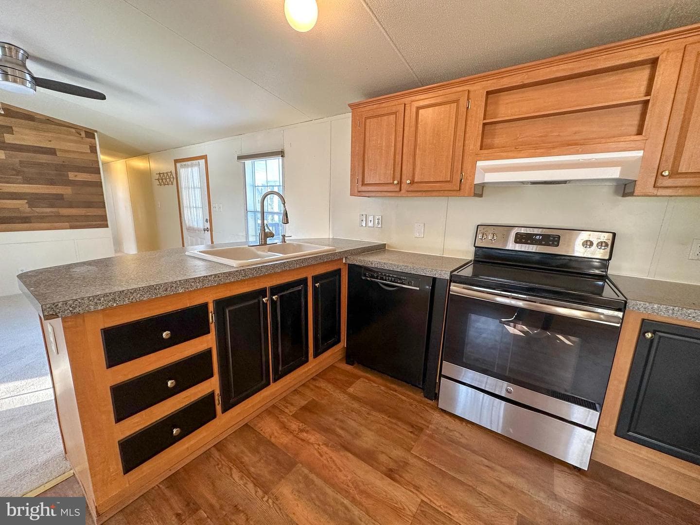 760 Azalea Lane photo 20