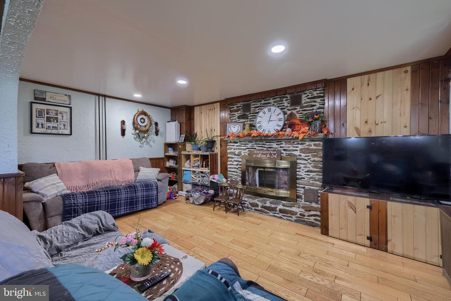 323 Fairview Road photo 36