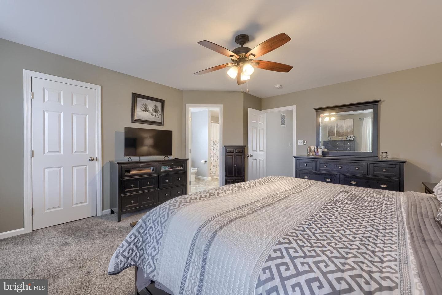 1337 Heatherwood Drive photo 22