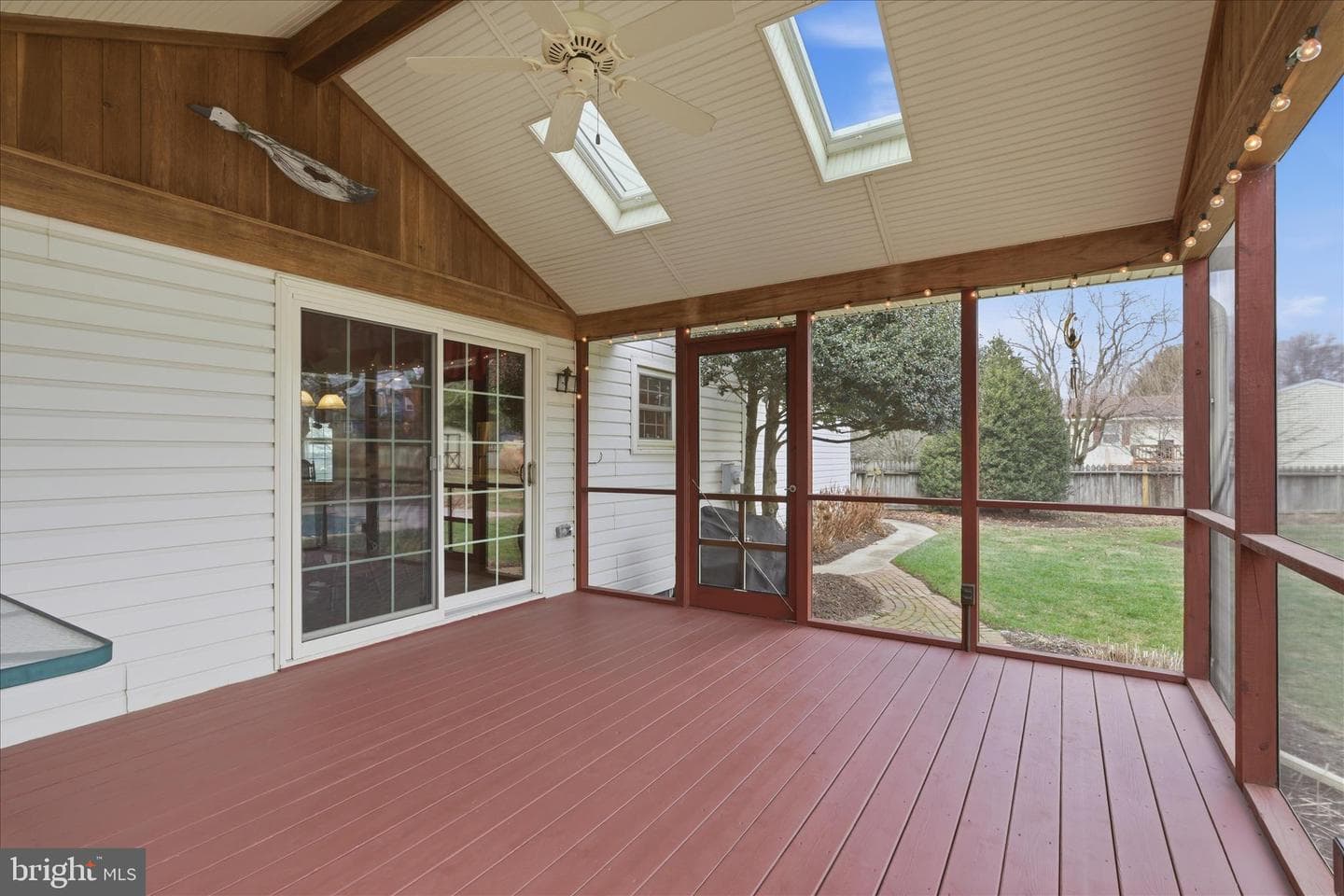 546 Hi View Drive photo 28