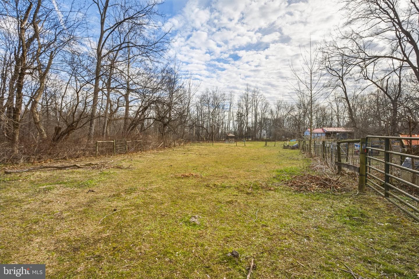 3 E Pennsy Road photo 35