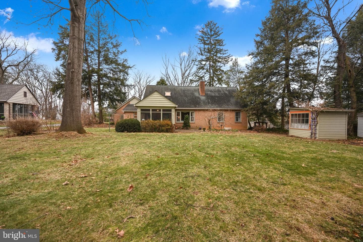 411 Woodcrest Avenue photo 31