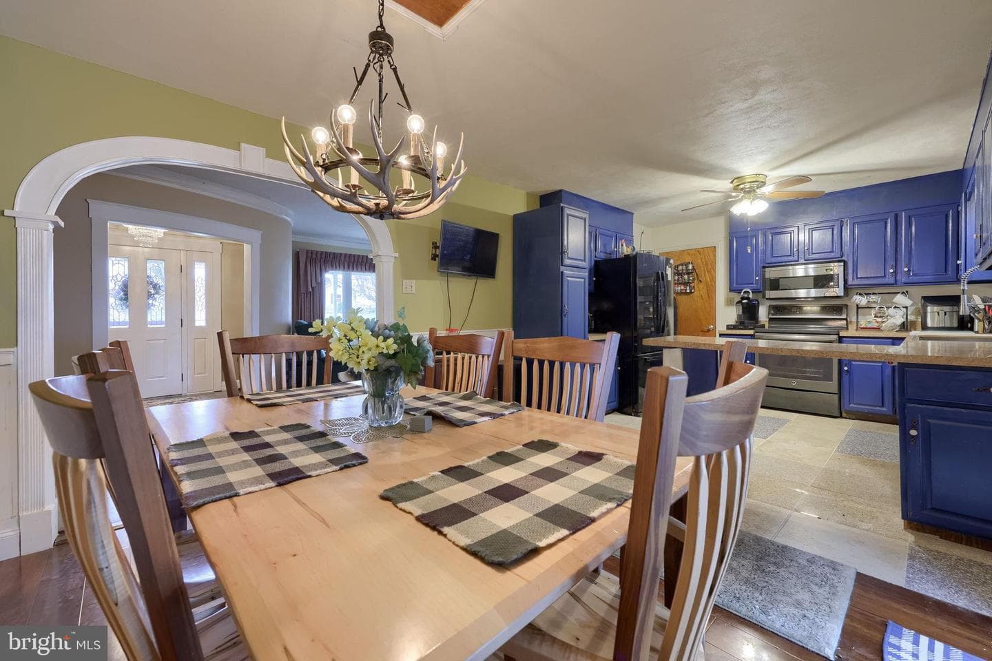 1019 Spring Valley Road photo 7