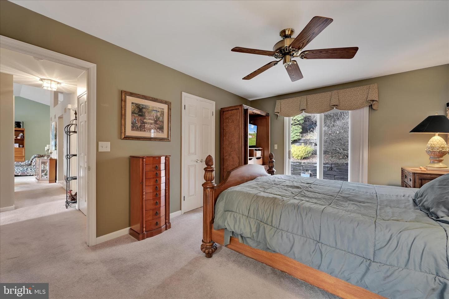 129 Glen Court photo 20