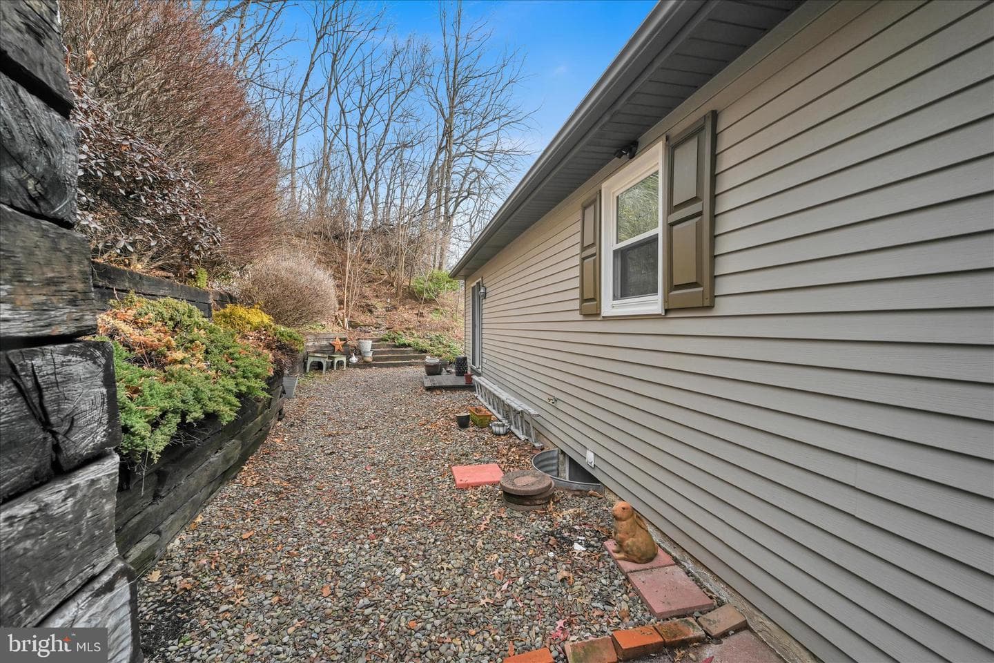 129 Glen Court photo 37