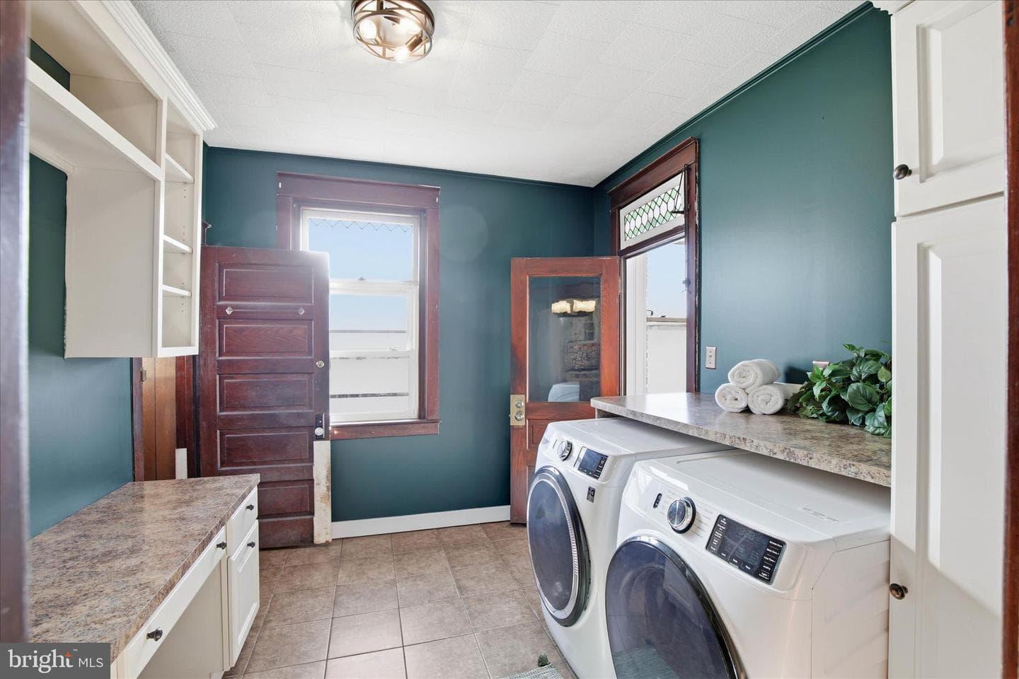 127 W Main Street photo 15