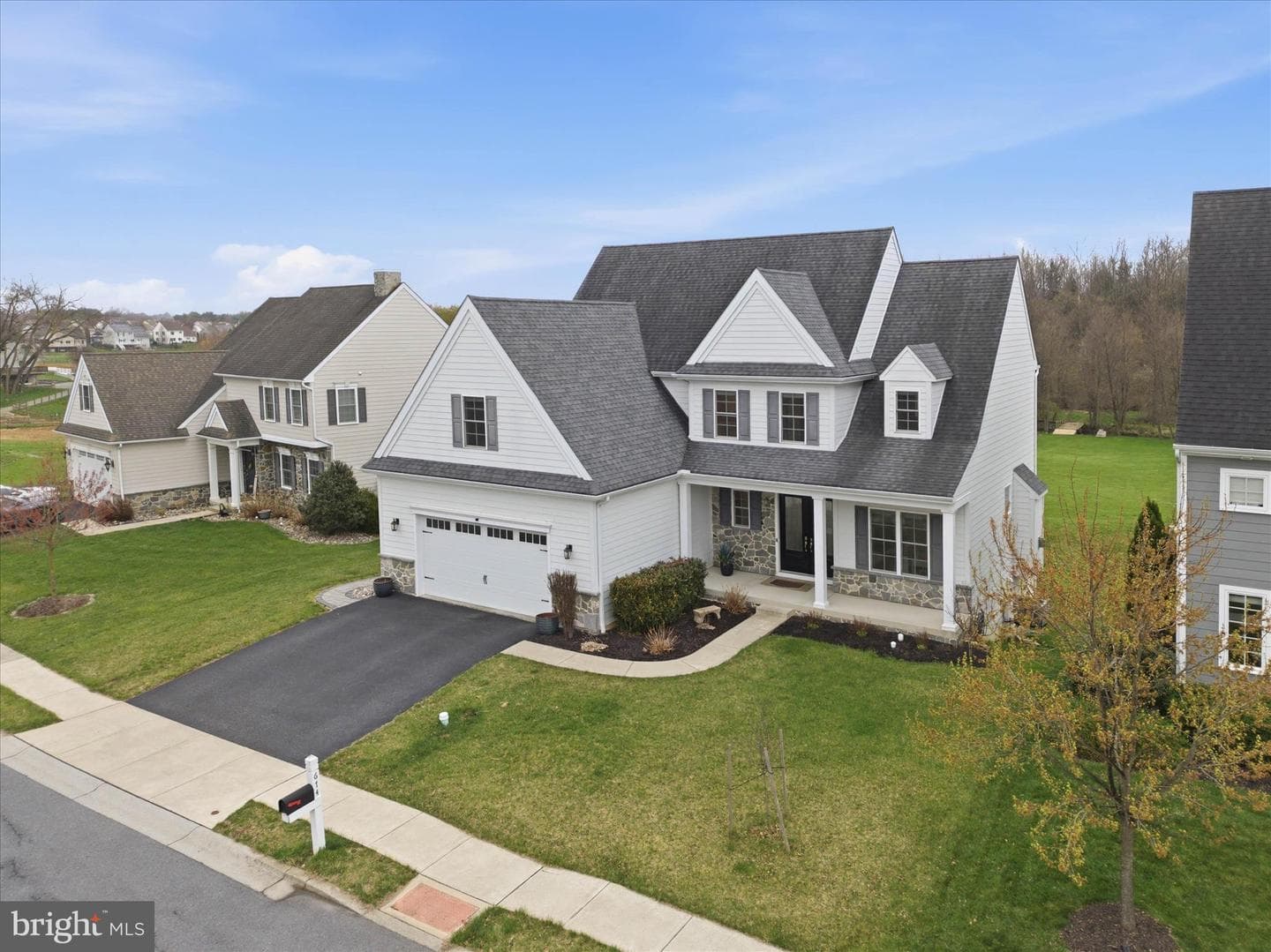 674 Integrity Drive photo 4