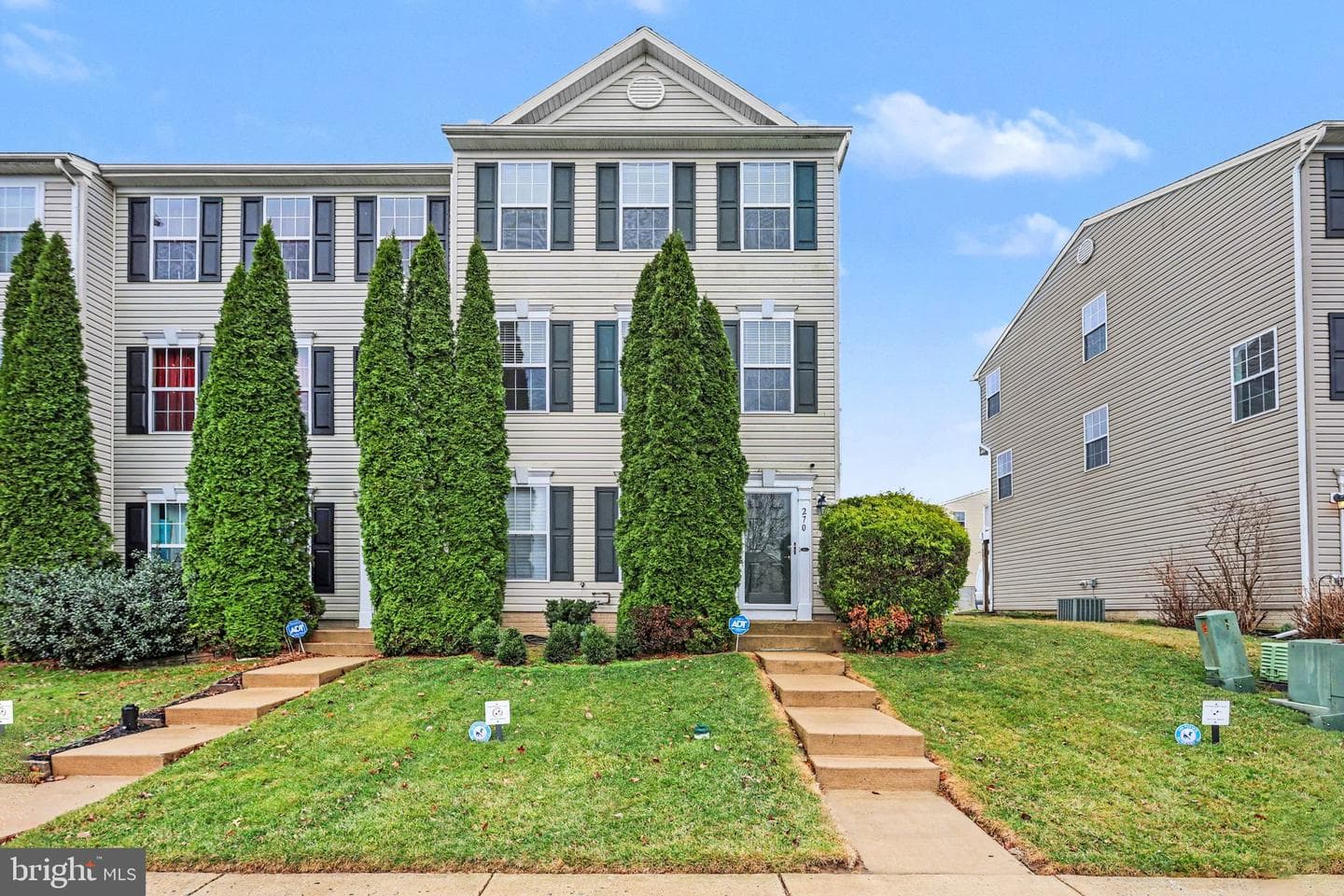 270 Kentshire Drive