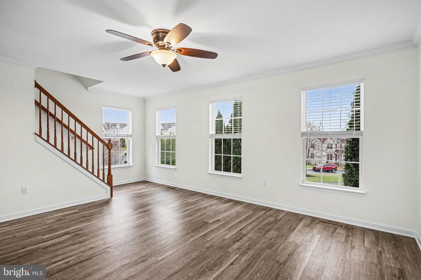 270 Kentshire Drive photo 12