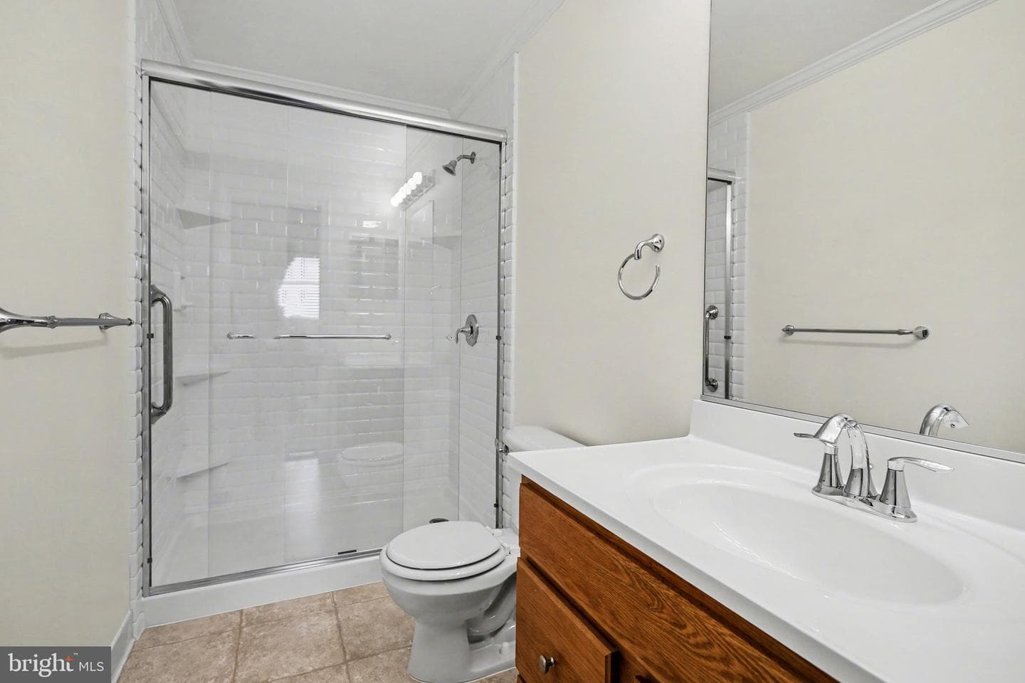 270 Kentshire Drive photo 17