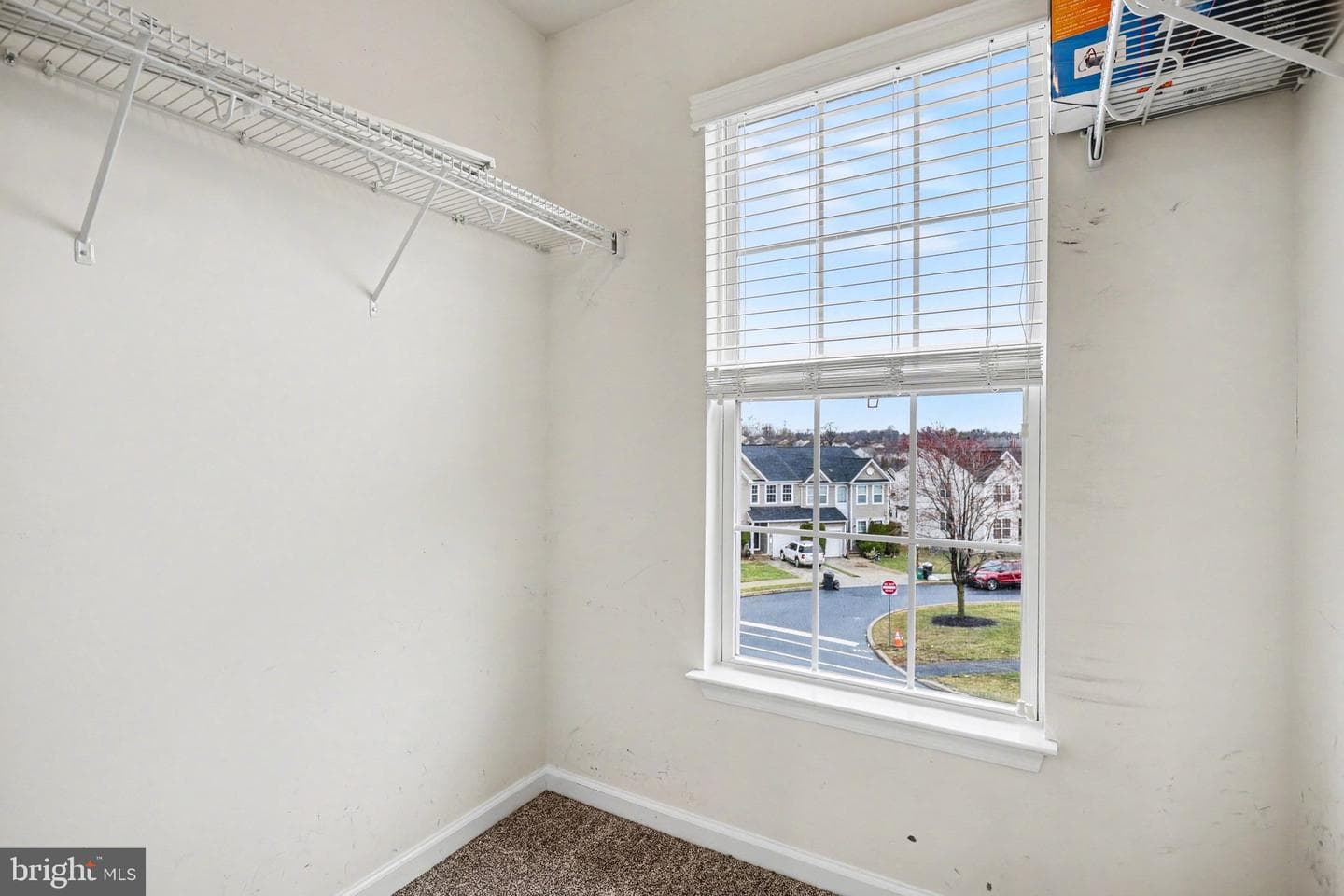 270 Kentshire Drive photo 18