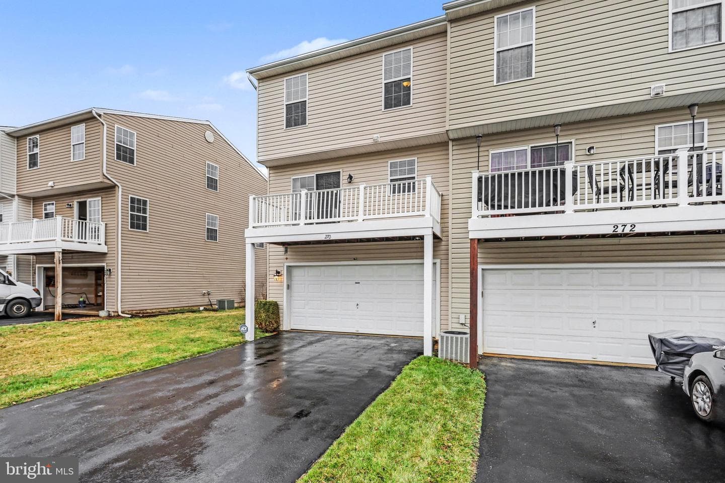 270 Kentshire Drive photo 26
