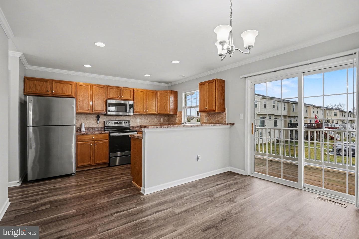 270 Kentshire Drive photo 5