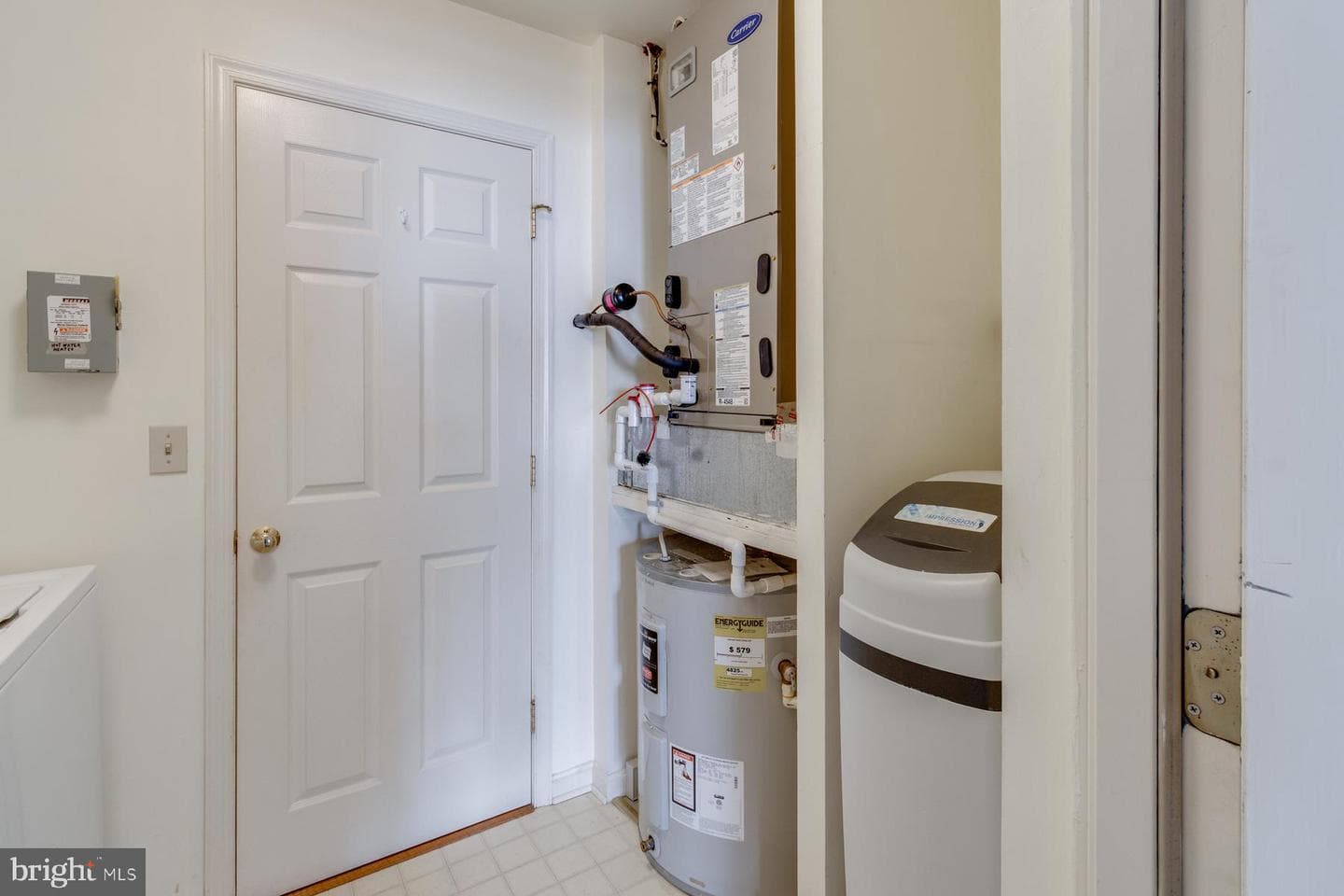 1006 Country Place Drive photo 23