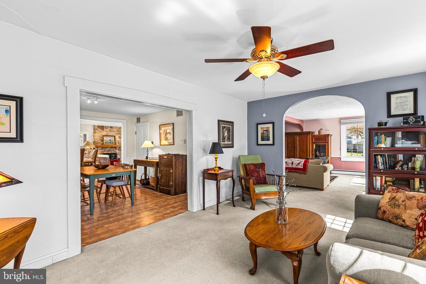 255 Elizabeth Street photo 11