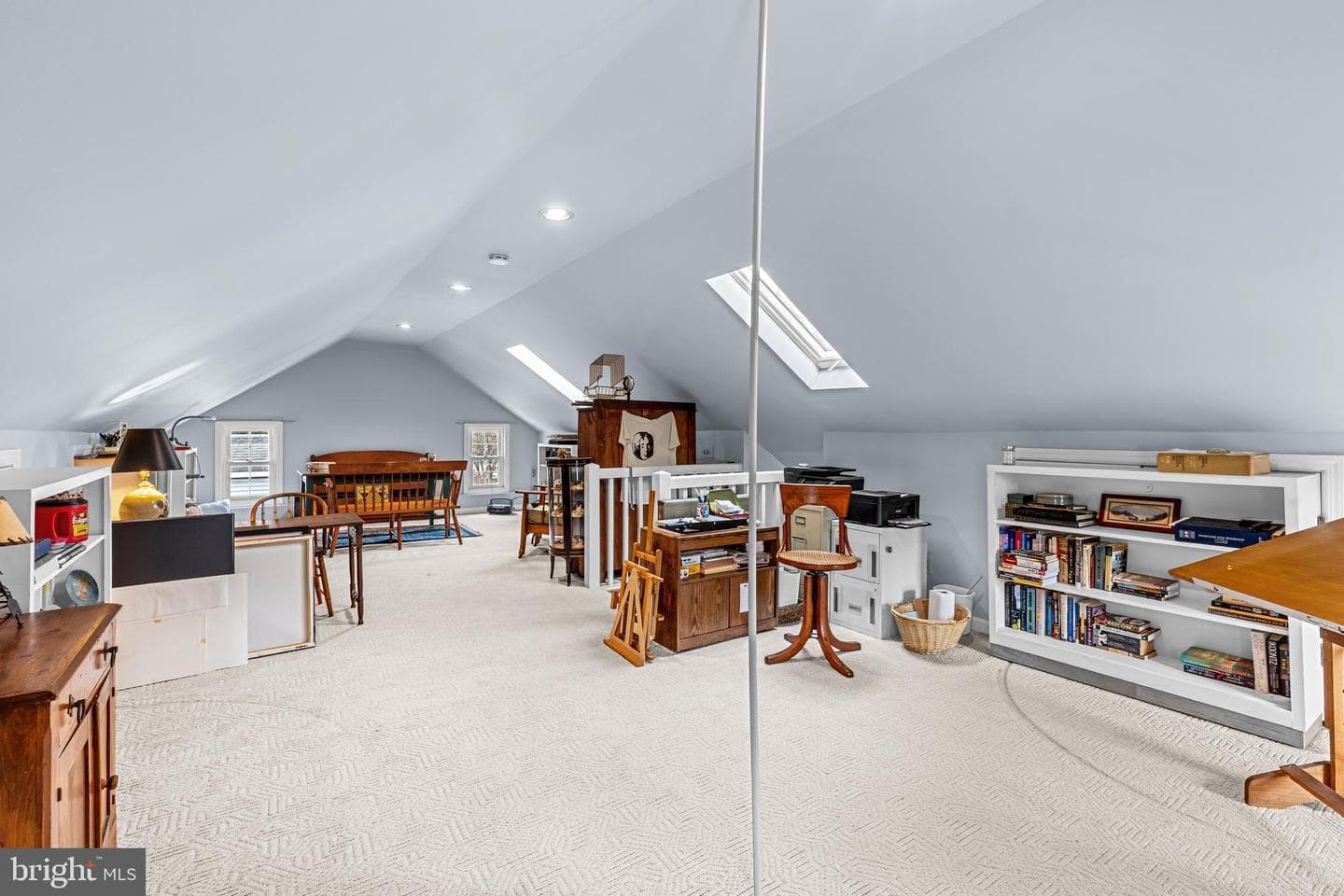 255 Elizabeth Street photo 34