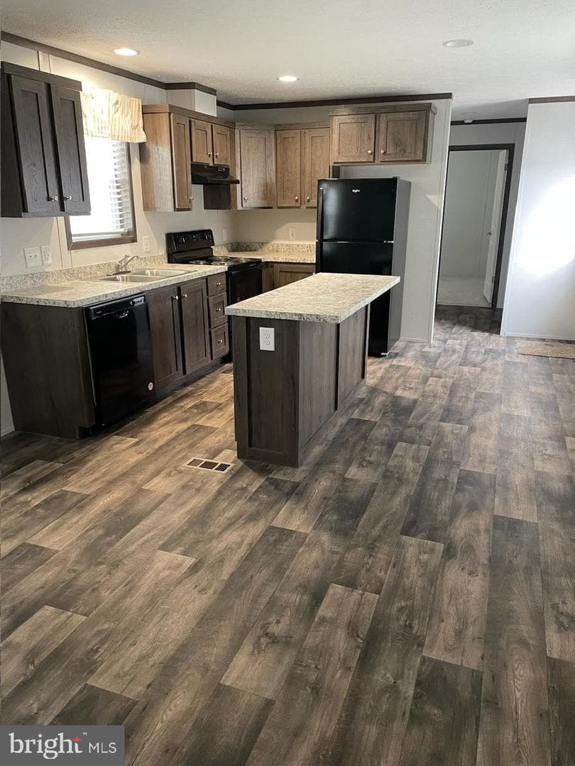 19 Conestoga Manor photo 4