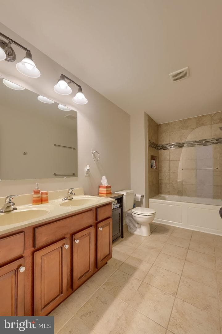 504 Brookshire Drive photo 40