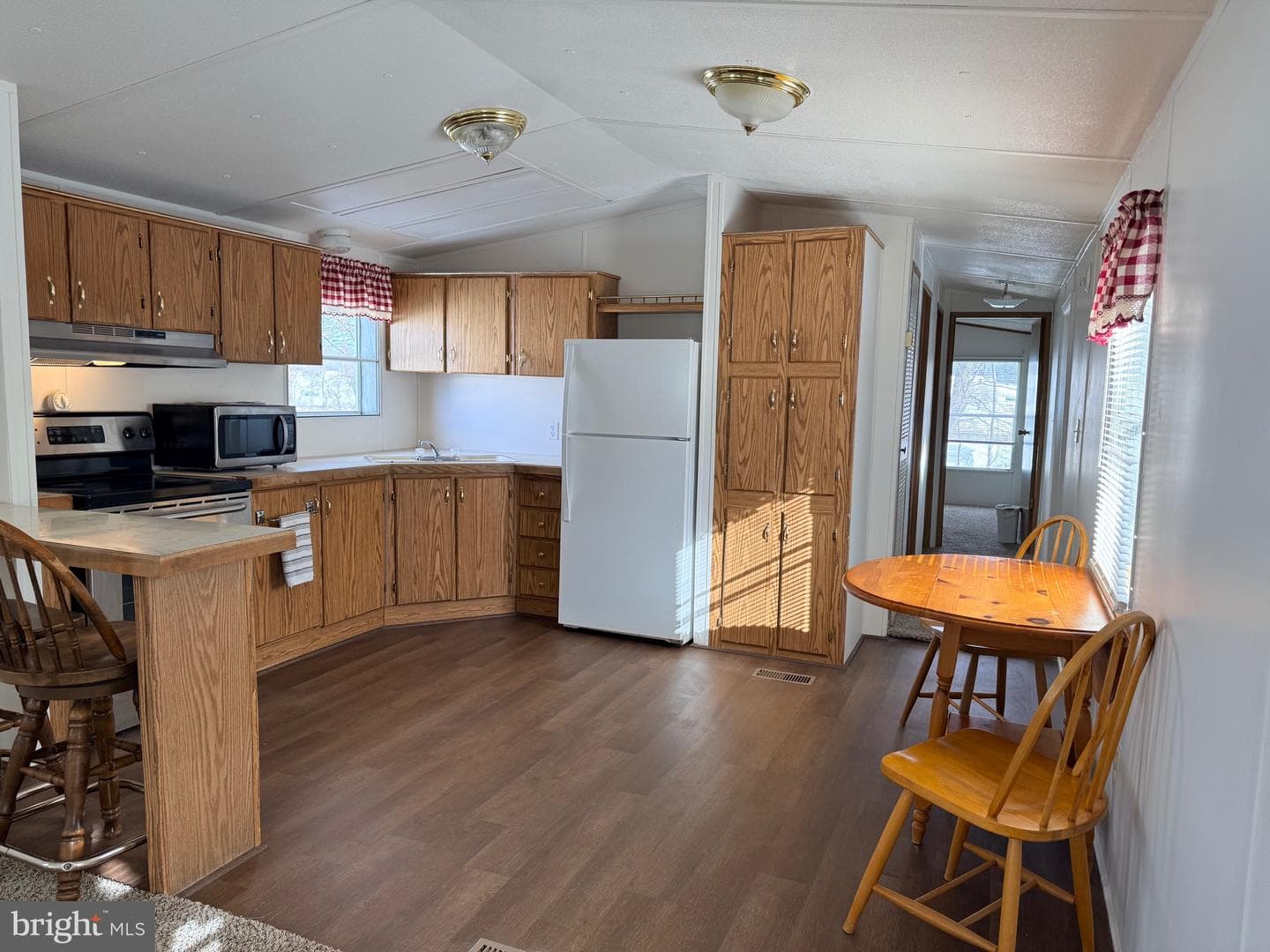 124 Dawn Street photo 11