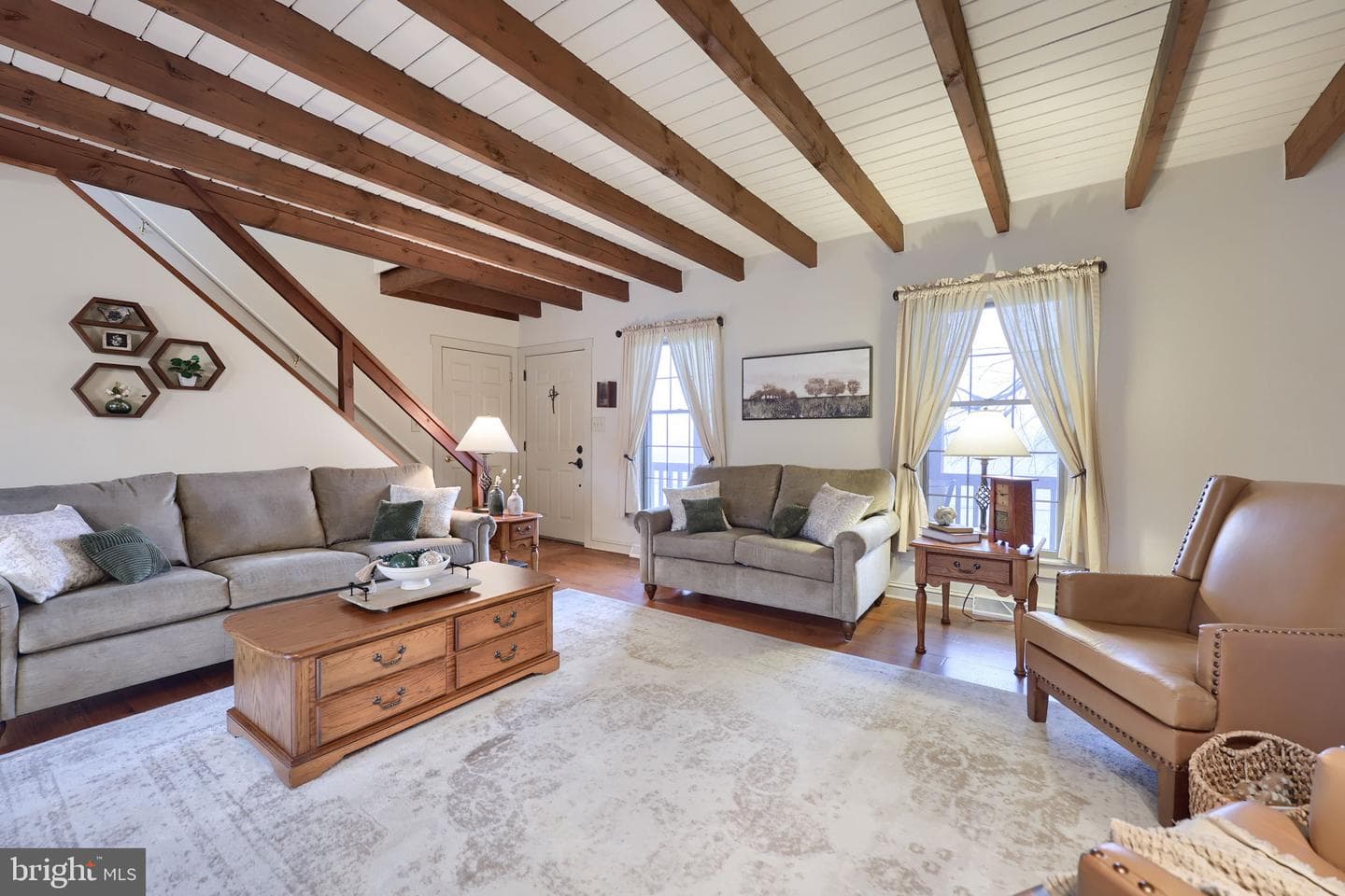 1521 W Penn Grant Road photo 6
